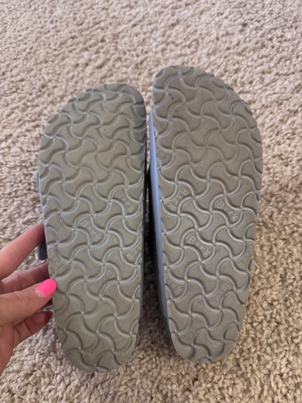 Birkenstock Arizona Metallic Silver Double Buckle Slides - Picture 3 of 3